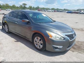  Salvage Nissan Altima