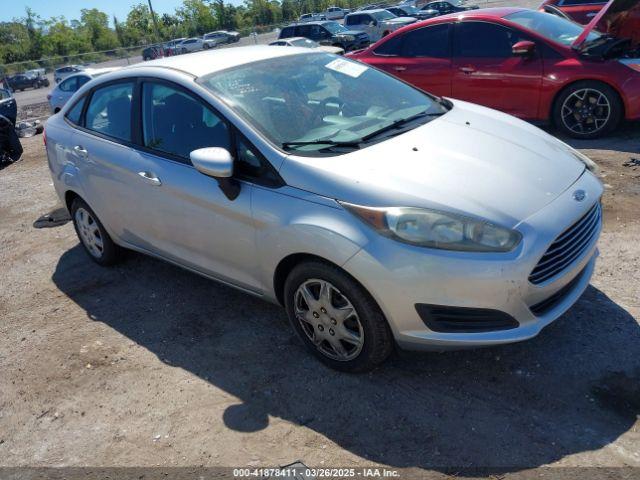  Salvage Ford Fiesta