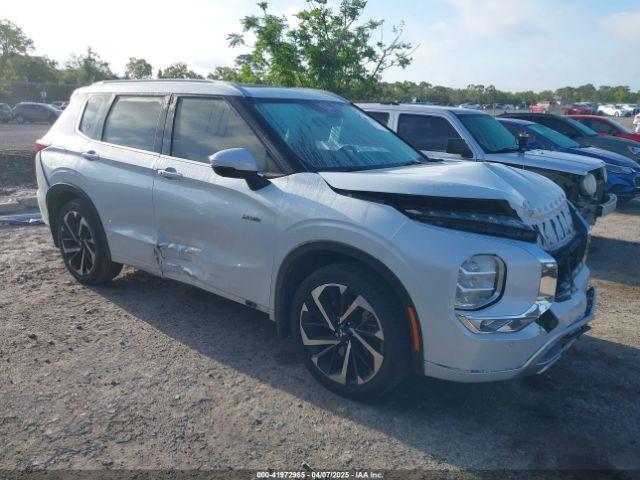  Salvage Mitsubishi Outlander