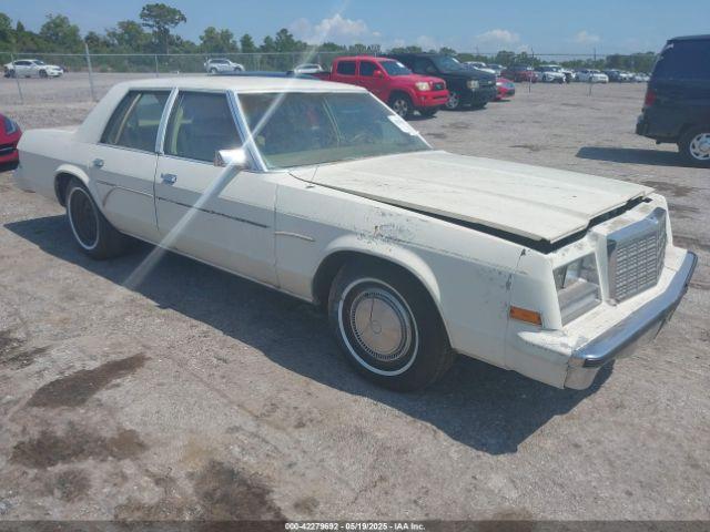  Salvage Chrysler Newport
