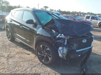  Salvage Hyundai TUCSON