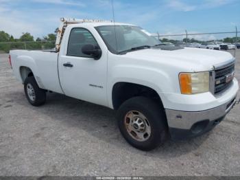  Salvage GMC Sierra 2500