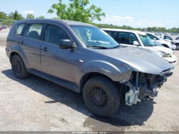  Salvage Mitsubishi Outlander