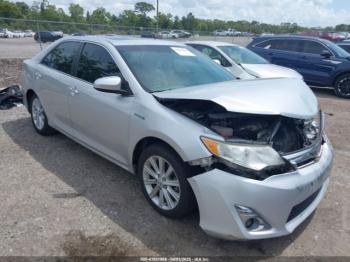  Salvage Toyota Camry