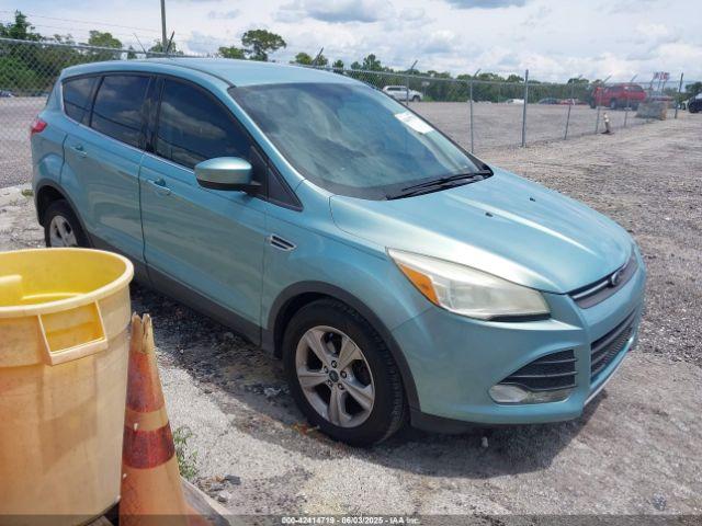  Salvage Ford Escape