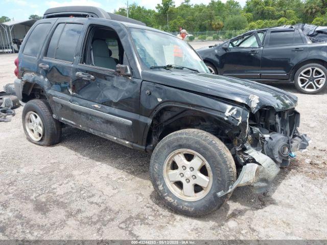  Salvage Jeep Liberty