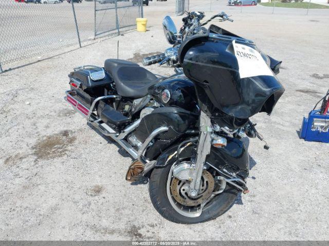 Salvage Harley-Davidson Flhtcui