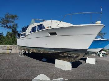  Salvage Chris Craft Boat
