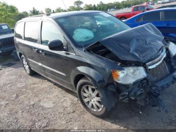  Salvage Chrysler Town & Country