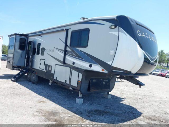  Salvage Heartland Rv Gateway Travel Trailer