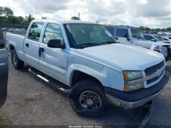 Salvage Chevrolet Silverado 2500