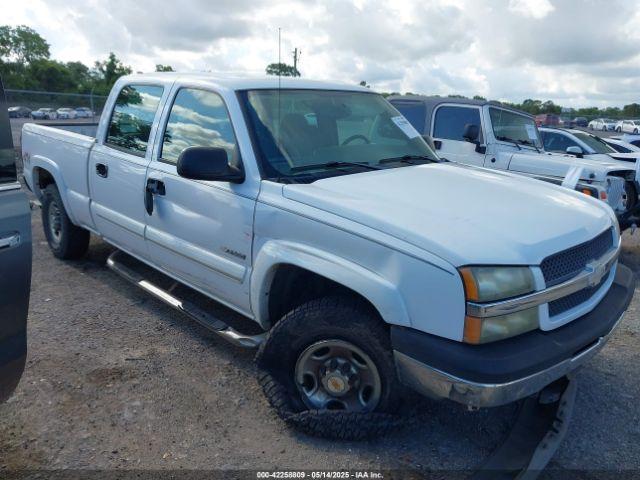  Salvage Chevrolet Silverado 2500