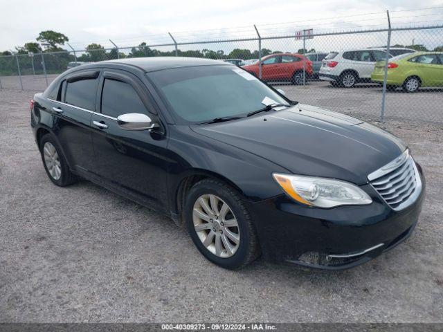  Salvage Chrysler 200