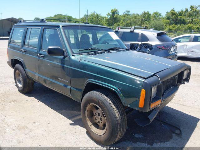  Salvage Jeep Cherokee