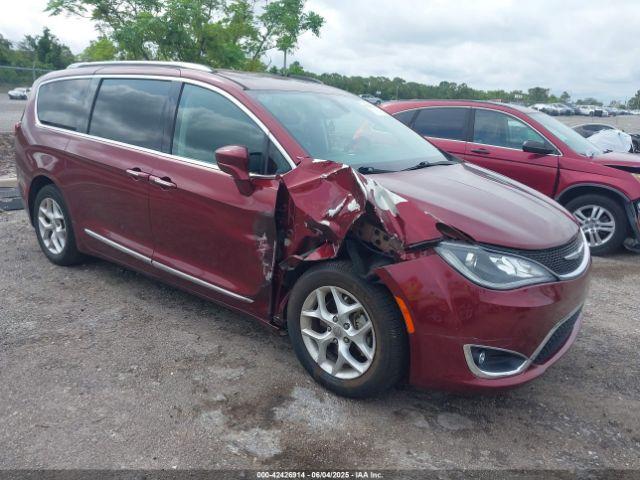  Salvage Chrysler Pacifica