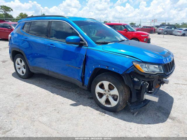  Salvage Jeep Compass