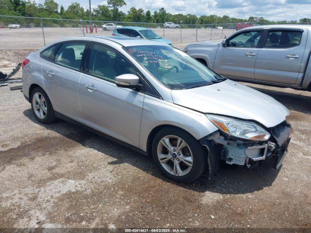  Salvage Ford Focus