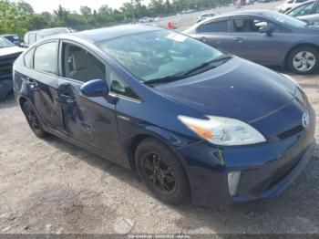  Salvage Toyota Prius