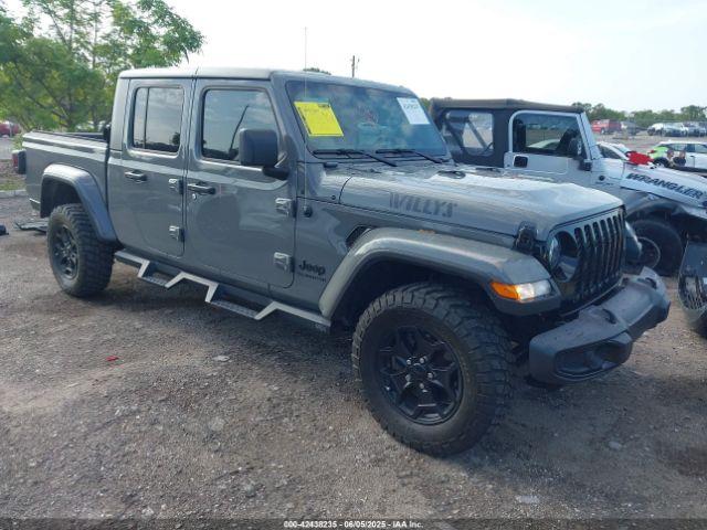  Salvage Jeep Gladiator