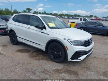  Salvage Volkswagen Tiguan