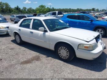  Salvage Mercury Grand Marquis