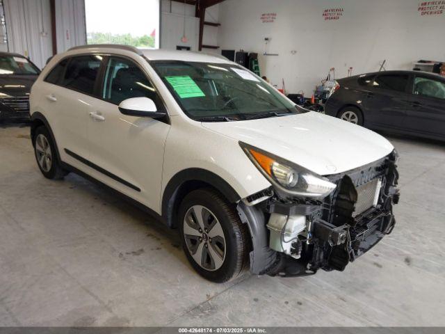  Salvage Kia Niro