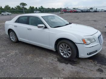  Salvage Chrysler 300