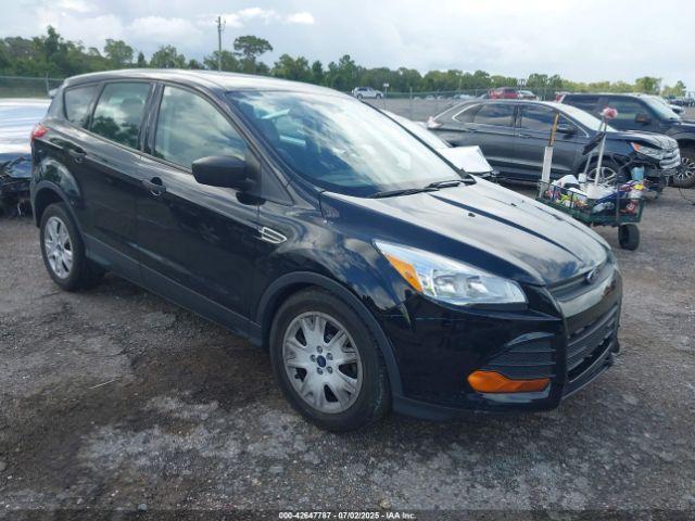  Salvage Ford Escape