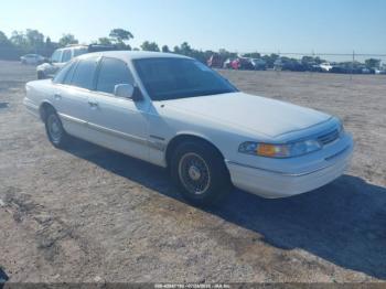  Salvage Ford Crown Victoria