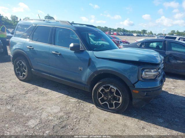  Salvage Ford Bronco