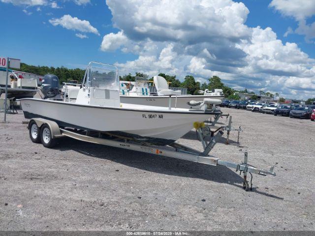  Salvage Shallow Sport Boat Boat