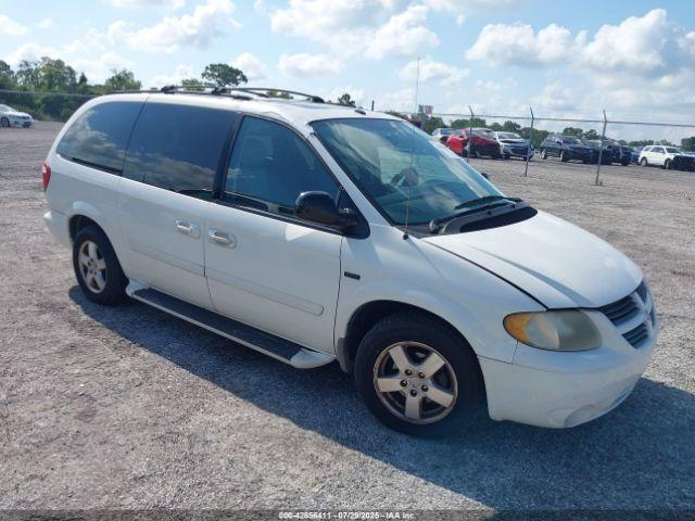  Salvage Dodge Grand Caravan