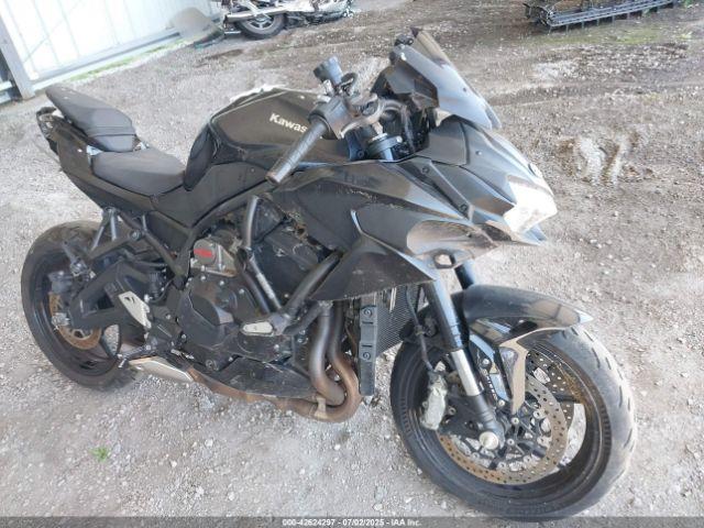  Salvage Kawasaki Zr1000