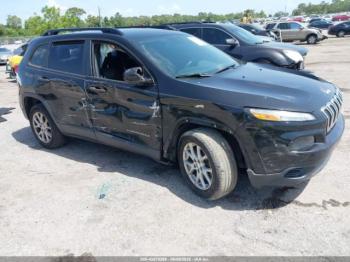  Salvage Jeep Cherokee