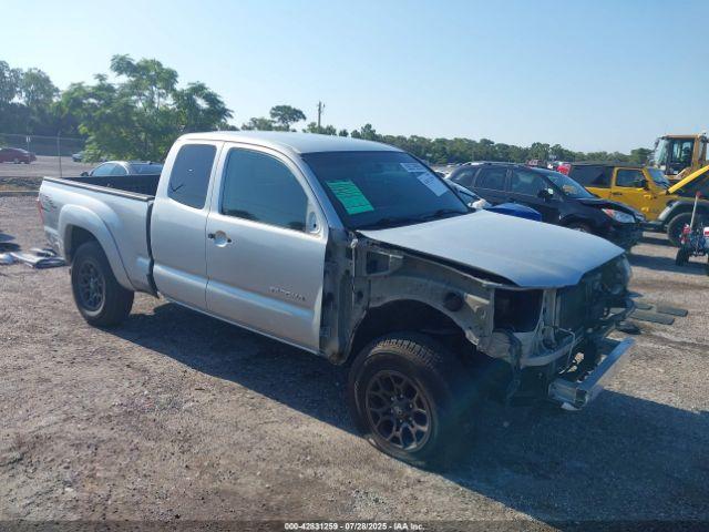  Salvage Toyota Tacoma