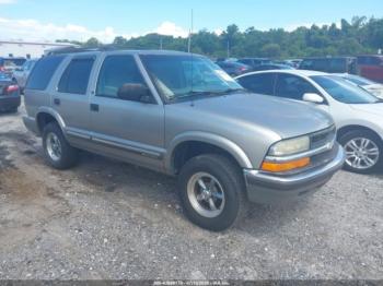  Salvage Chevrolet Blazer