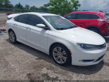  Salvage Chrysler 200