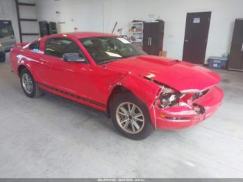  Salvage Ford Mustang