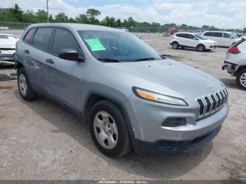  Salvage Jeep Cherokee