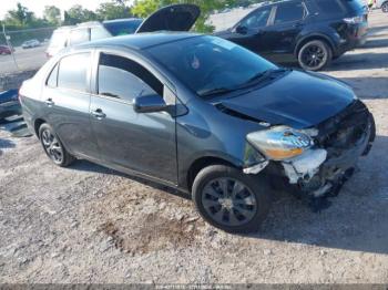  Salvage Toyota Yaris