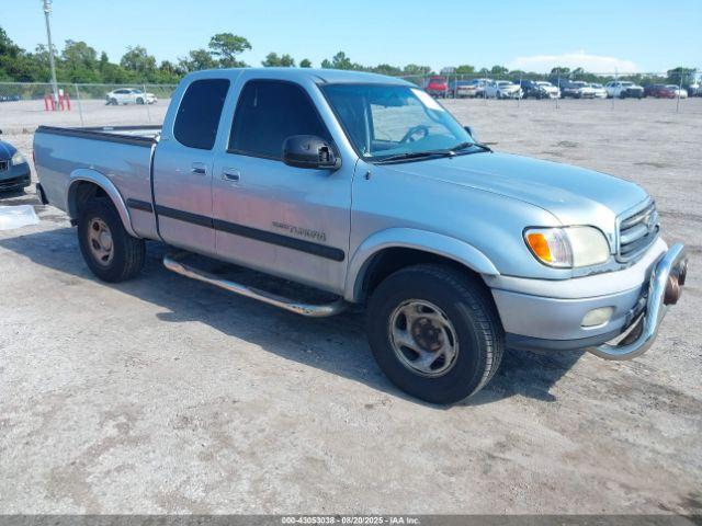  Salvage Toyota Tundra