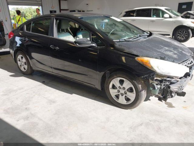  Salvage Kia Forte