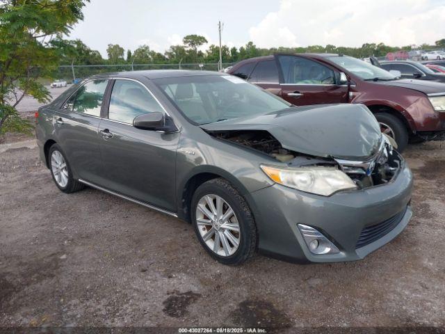  Salvage Toyota Camry