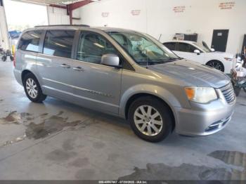  Salvage Chrysler Town & Country