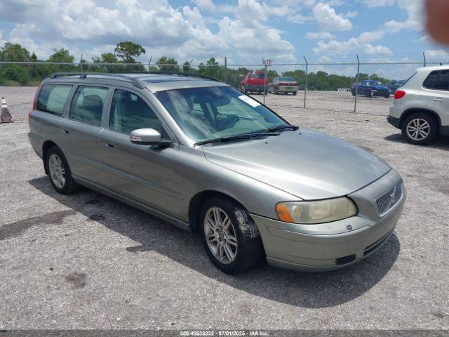  Salvage Volvo V70