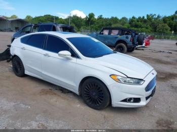  Salvage Ford Fusion