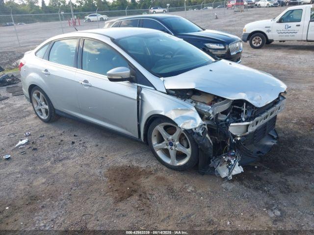  Salvage Ford Focus