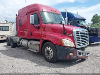  Salvage Freightliner Cascadia 125