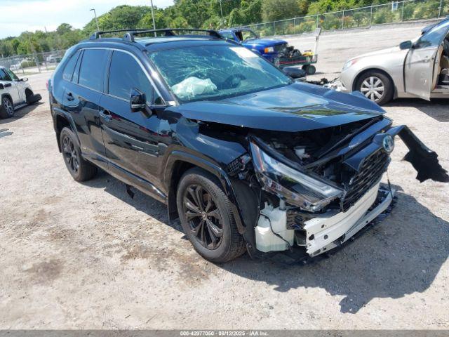  Salvage Toyota RAV4