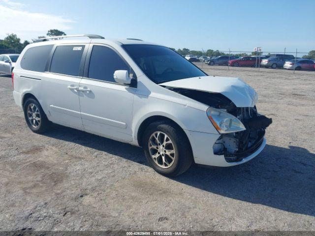  Salvage Kia Sedona